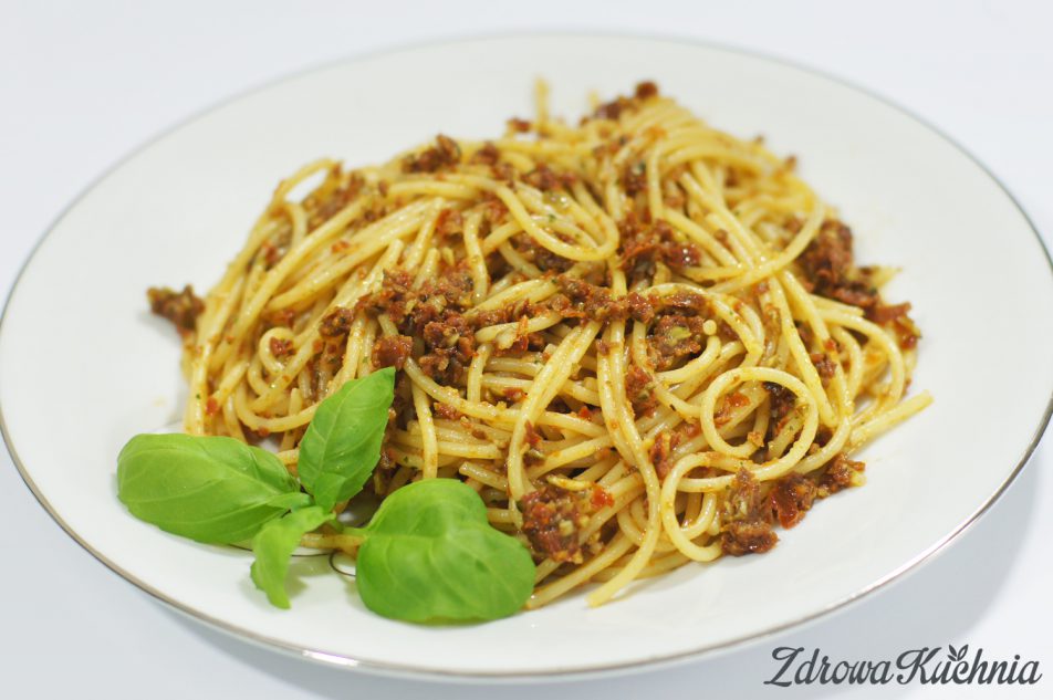 Pesto rosso (pesto z suszonych pomidorów)