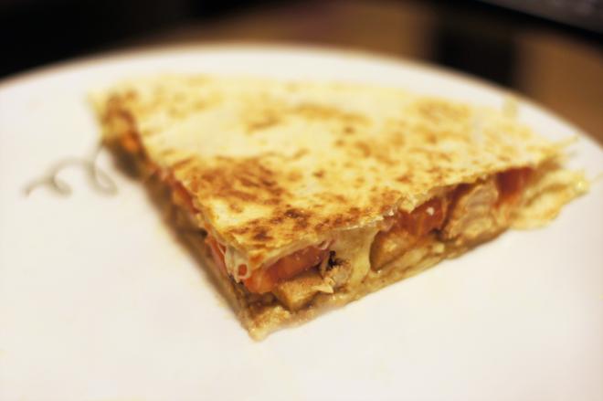 Quesadillas z kurczakiem i pomidorami